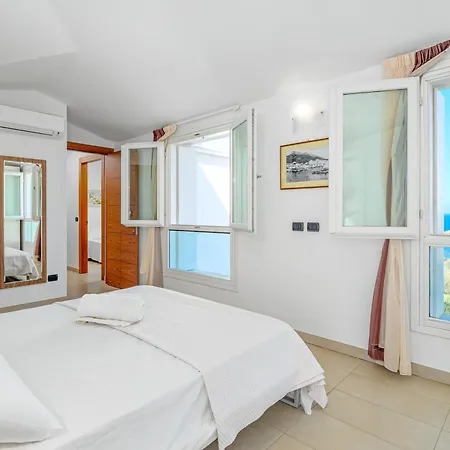 Apartmán Marconi 12 Attico *
