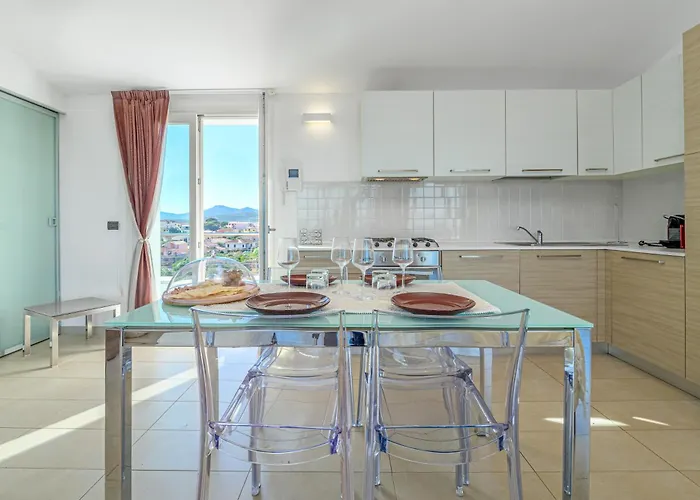 Apartamento Marconi 12 Attico Golfo Aranci